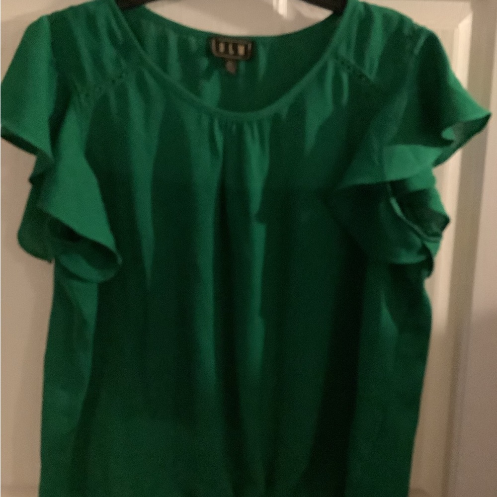 OLM Brand blouse, beautiful green color, size XL - Picture 2 of 6
